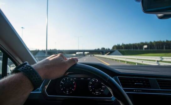 Energetyki jako wsparcie w trakcie długiej podróży samochodem