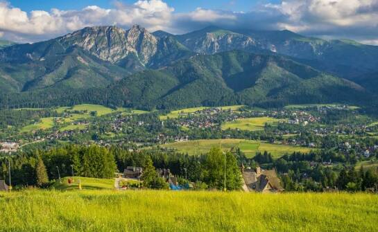 Całodobowe lokale gastronomiczne w sercu Zakopanem
