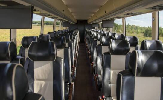 Jak wygodnie podróżować busem z Niemiec do Polski?