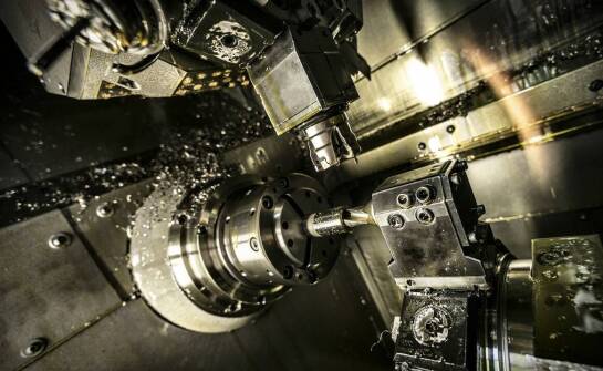 Innowacyjne rozwiązania CNC w projektowaniu i wytwarzaniu formy