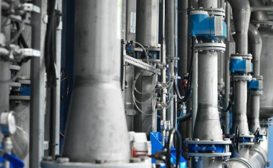 Innowacyjne rozwiązania w projektowaniu przepompowni ścieków z użyciem pomp EONE.