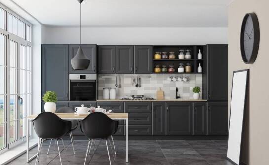 Praktyczne rozwiązania w projektowaniu kuchni na wymiar