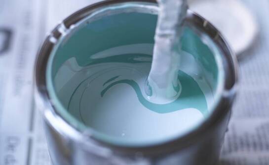 Jakie są korzyści z używania dozowników do pigmentów wraz z mieszalnikami do farb?