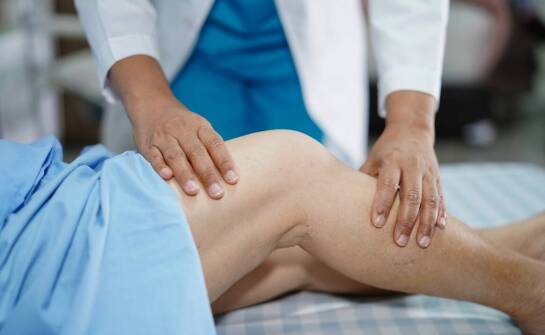 Wpływ leczniczego masażu na poprawę ruchomości stawów i koordynacji