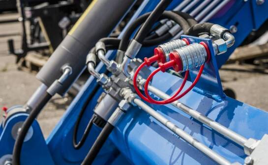 Jak awaryjne systemy odryglowania podnoszą standardy bezpieczeństwa w rolnictwie?