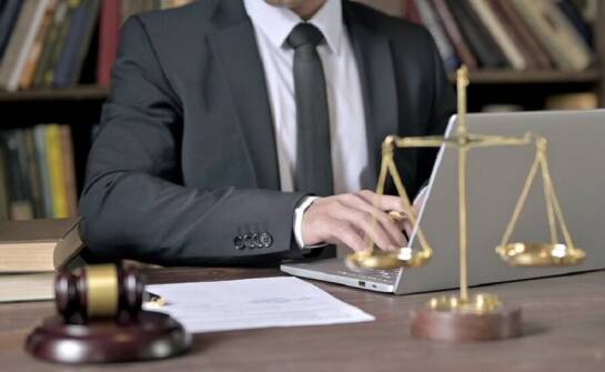 Doradztwo prawne w Warszawie a nowe technologie – co warto wiedzieć?