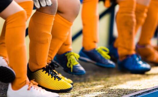 Ochraniacze na piszczele – niezbędnik każdego piłkarza, dostępne online