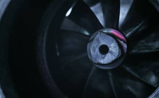 Dlaczego kompleksowa obsługa po naprawie jest kluczowa dla użytkowników turbosprężarek?