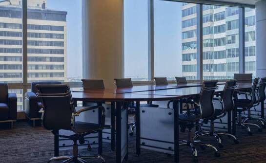 Wynajem sal konferencyjnych na godziny a oszczędność czasu i zasobów dla firmy