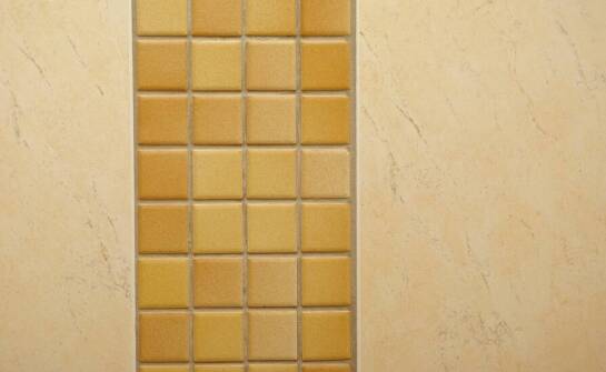 Jak dbać o gresową mozaikę, by zachowała swój urok?