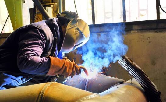 Jak spawanie MAG wpływa na trwałość stalowych konstrukcji?