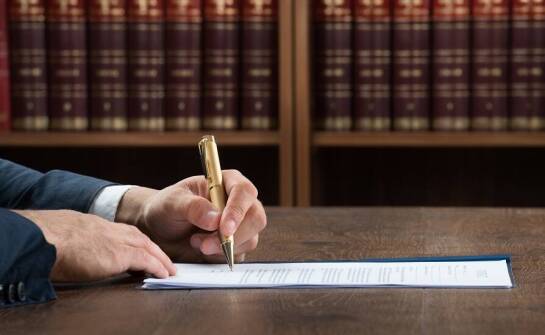 Jak skutecznie reprezentować firmę w postępowaniach sądowych?