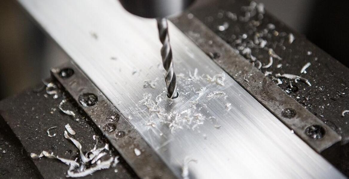 Wiertła do metalu a efektywność pracy: co warto wiedzieć?