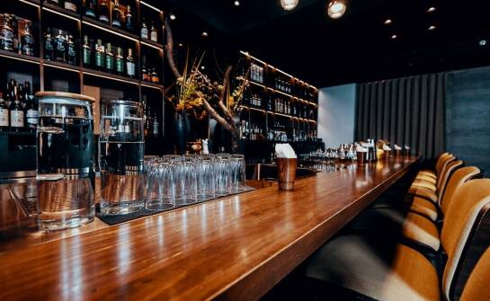 Customisation of custom PVC bar mats – how to make your venue stand out?