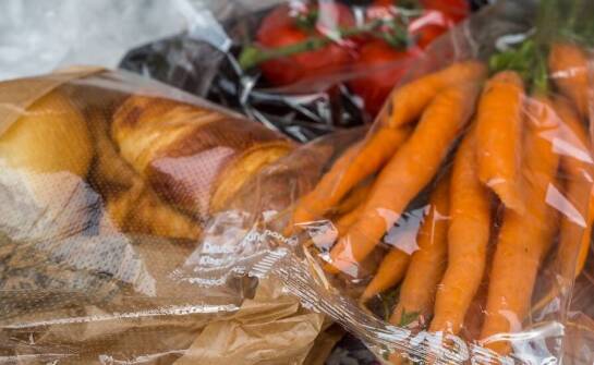 Nowoczesne trendy w projektowaniu opakowań do kontaktu z żywnością