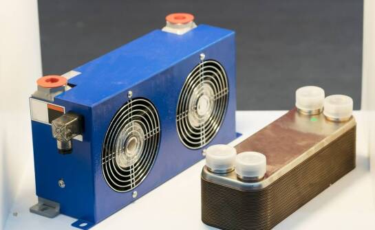 Wodne ogrzewania a powietrzne – które lepiej sprawdza się w autobusach?