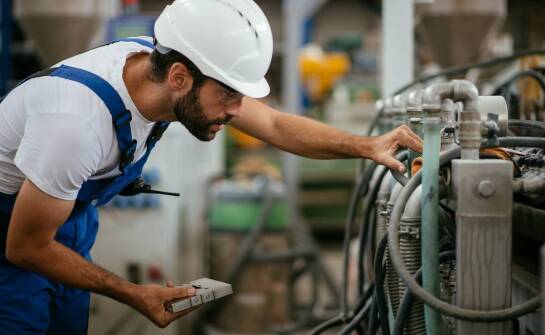 Jakie są najważniejsze zadania nadzoru BHP w firmie?