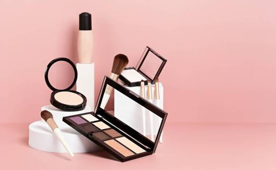 Jakie silikonowe narzędzia są niezbędne w produkcji kosmetyków?