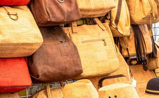 Różnorodność rozmiarów i wzorów papierowych toreb – jak wybrać odpowiednie dla swojej firmy?