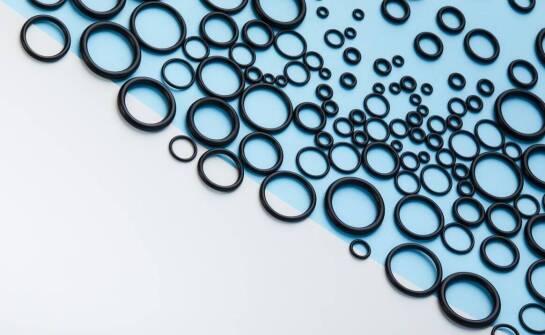 Rola producenta gumowych osłon w branży motoryzacyjnej