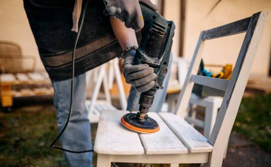 Poradnik: jak dobrać odpowiednią listkową ściernicę do drewna dla amatora?