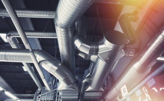 Jakie korzyści niesie ze sobą wysoka efektywność energetyczna systemów wentylacyjnych?