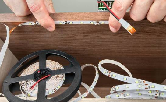 Jakie są najczęstsze wyzwania związane z instalacją profilowanych taśm?