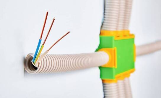 Przewaga peszli nad innymi ochronnymi rozwiązaniami dla kabli