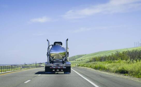 Jakie innowacje oferują współcześni producenci asenizacyjnych beczek?