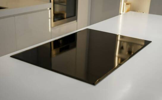 Jak nierdzewne foliowe powłoki wspierają innowacje w elektronice?