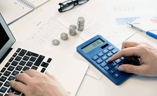 Jak księgowość dla firm wspiera efektywne zarządzanie podatkami?