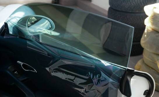 Szybka zmiana koloru auta dzięki foliom – jakie możliwości są?