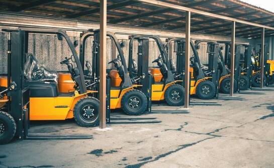 Rola nowoczesnych technologii w zarządzaniu flotą wózków widłowych