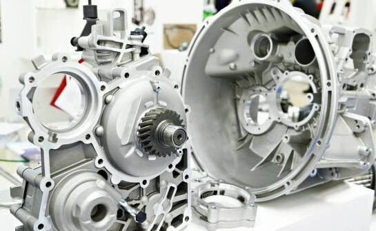 Jak modyfikacje form wtryskowych wpływają na efektywność tych form