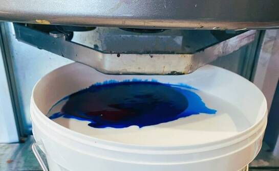 Wytrząsarka do farb – jak poprawia efektywnoś