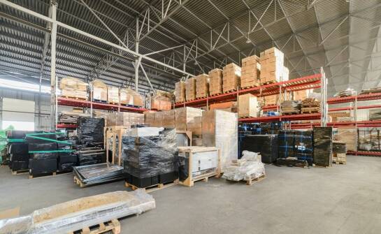 Sklep z taśmami: jak znaleźć idealny produkt do zabezpieczania ładunków?