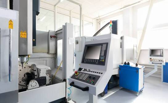 Frezowanie CNC a konkurencyjność na rynku usług mechanicznych