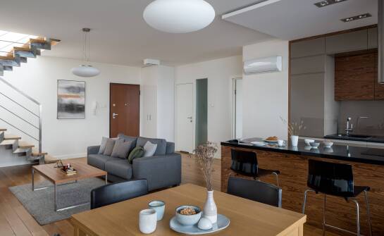 Wygodny apartament z parkingiem – idealne rozwiązanie dla osób zmotoryzowanych