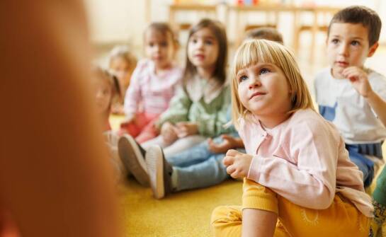 Jakie są efekty grupowych terapii w przedszkolu dla dzieci z ADHD?