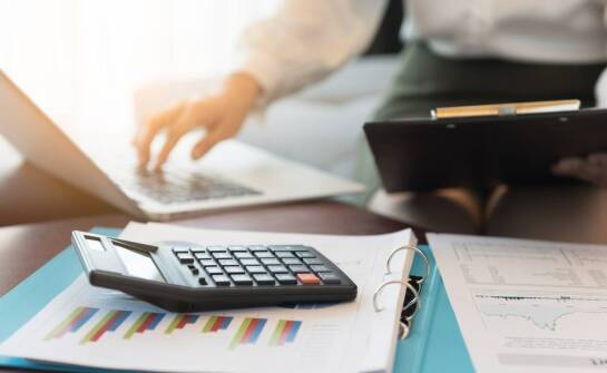 Wycena inwestycyjnych gruntów – jakie metody wyceny są stosowane?