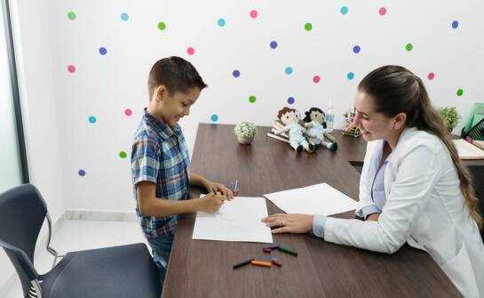 Diagnoza spektrum autyzmu – jak przebiega proces oceny?