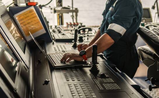 Kluczowe korzyści z regularnych przeglądów urządzeń SSAS i EPIRB