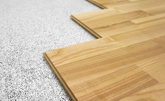 Jak wyposażenie wnętrz z oferty salonu tworzy unikalną atmosferę?