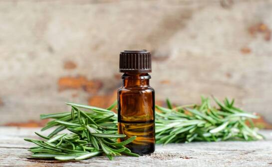 Przewodnik po zastosowaniu goździkowego olejku na zdrowie zatok