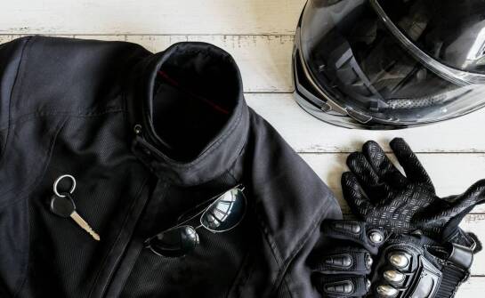 Jakie robocze bluzy najlepiej chronią przed warunkami atmosferycznymi?