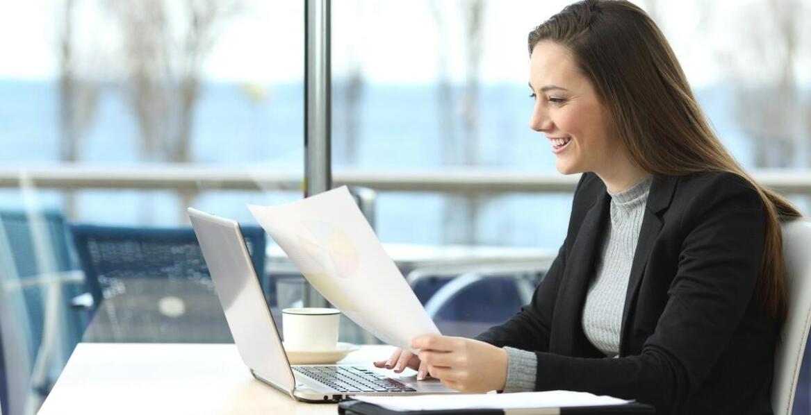 Jak biuro rachunkowe pomaga w zarządzaniu umowami zlecenia?