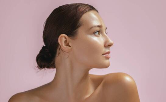 Stymulatory tkankowe a alkohol – jak dbać o skórę po zabiegu?