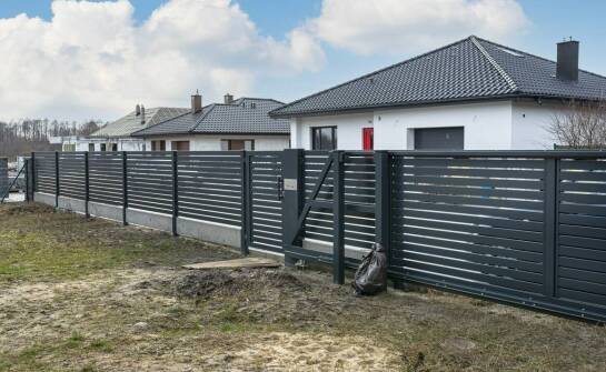 Jak montaż ogrodzeń wpływa na bezpieczeństwo posesji?