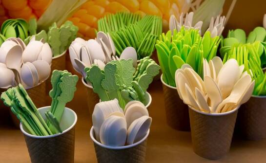 Jakie są innowacyjne rozwiązania w projektowaniu opakowań wspierających sprzedaż?