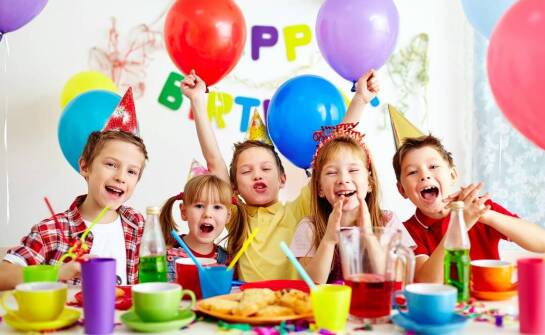 Jakie niespodzianki przygotowujemy na urodziny w sali zabaw?